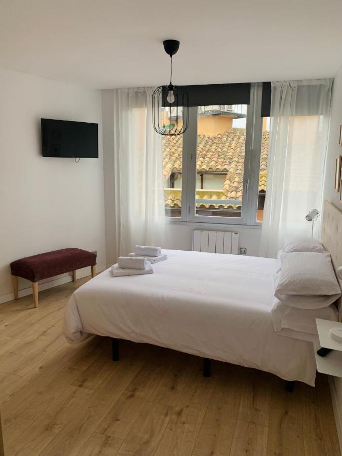San Lorenzo Huesca Con Parking Exterior photo